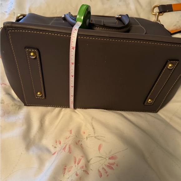 Dooney and Bourke Handbag - Picture 4 of 12